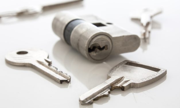 Quelle serrure choisir pour une porte de chambre ?